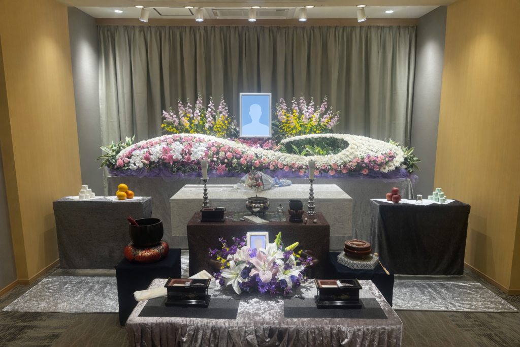 谷塚斎場　家族葬外観